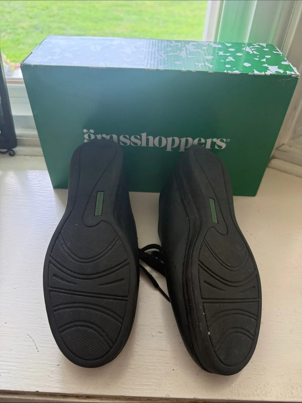 Grasshoppers Woman’s Black Lace-Up Oxford Shoes